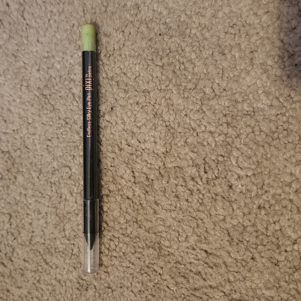 Pixi eyeliner